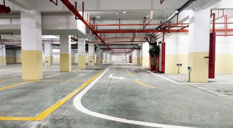 南安市江滨路地下停车场划线(图7) 南安市江滨路地下停车场划线(图7)